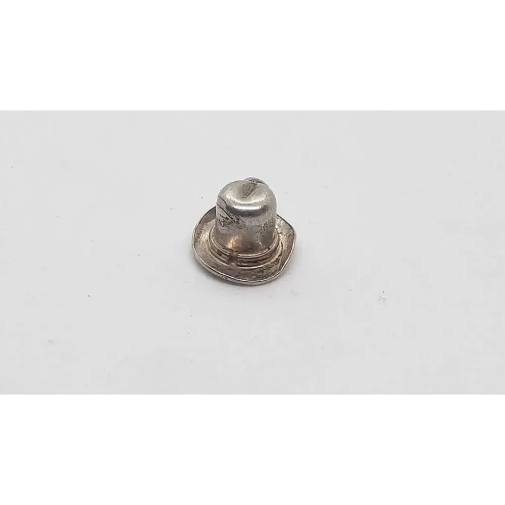 Vintage Charm Tall Top Hat Western Cowboy Groom 925 Sterling Silver Pendant